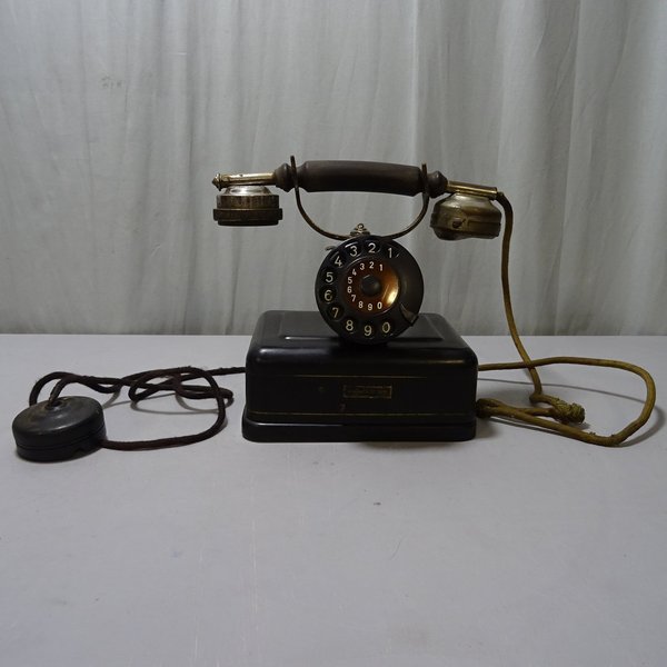 Vanha Pöytäpuhelin.