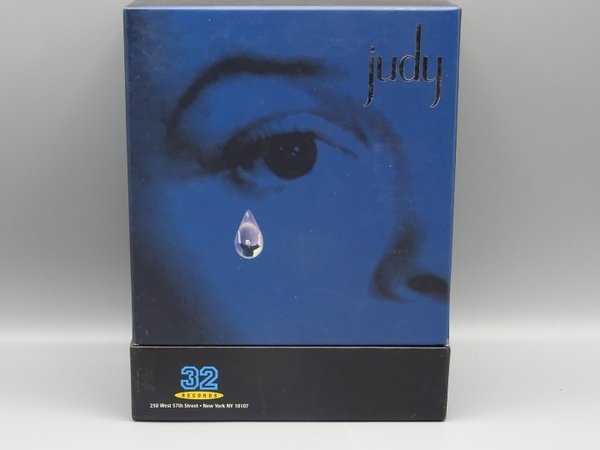 Judy [Garland] "The Box" (4 x CD + VHS + kirjanen)