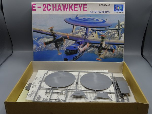 Koottava pienoismalli  Grumman E-2C Hawkeye