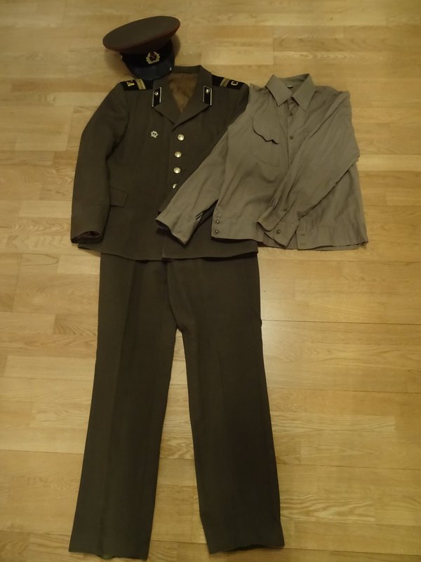 CCCP - Takki+housut+paita+koppalakki