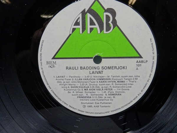 Rauli Badding Somerjoki – Laivat LP