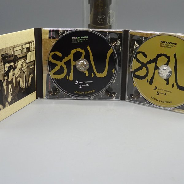 Stevie Ray Vaughan Texas Flood  2xCD