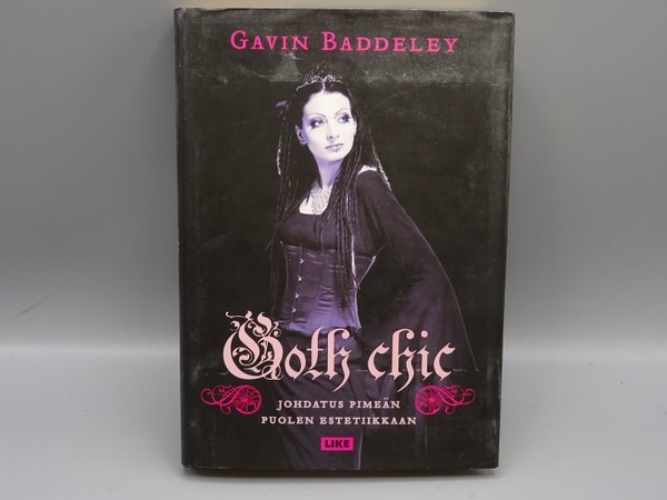 Goth chic: Johdatus pimeän puolen estetiikkaan